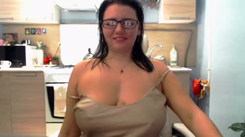 Sophia online show from 12.26.24