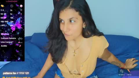 Snapshot of sophie__walker chatting on 04.18.26 Sophia online show from 04.18.26