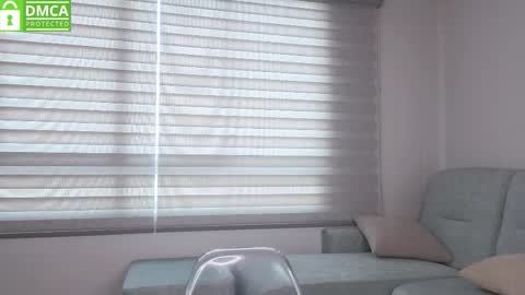 Snapshot of sophie_bbs chatting on 10.21.25 Sophie online show from 10.21.25