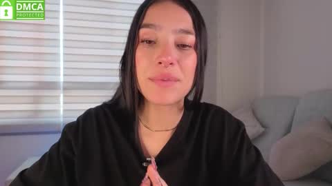 Snapshot of sophie_bbs chatting on 11.07.25 Sophie online show from 11.07.25