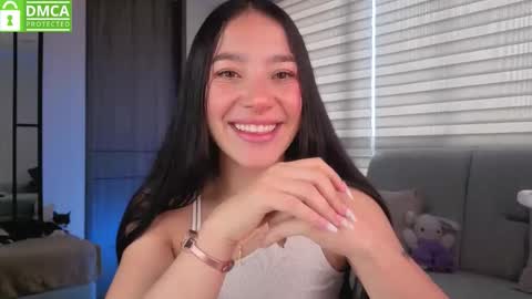 Snapshot of sophie_bbs chatting on 12.19.25 Sophie online show from 12.19.25