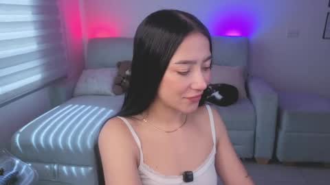 Sophie  online show from 05.20.26