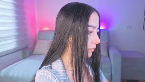 Sophie  online show from 05.29.26