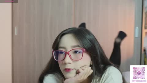 Sophie or Sof online show from 04.25.26