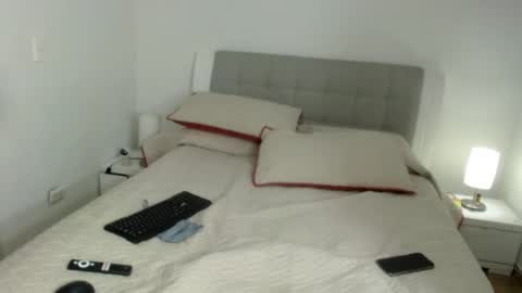 Snapshot of sophie_lopez1 chatting on 03.09.26 Sofa online show from 03.09.26