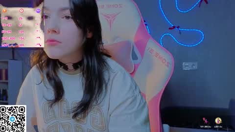 Snapshot of sophie_nomenal_ chatting on 01.31.26 sophie_nomenal_ online show from 01.31.26