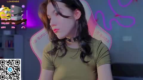 sophie_nomenal_ online show from 02.21.26