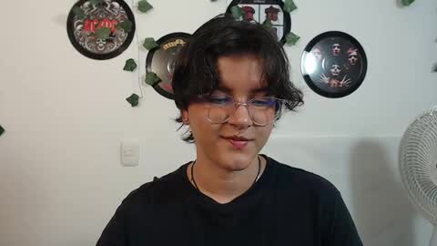 sophie_ross1 online show from 09.23.25