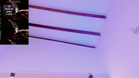 Sophie Sweet online show from 02.04.26