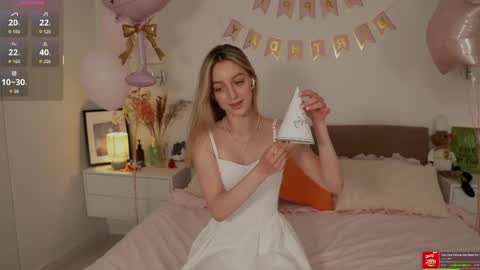 sophiebelll online show from 05.16.26