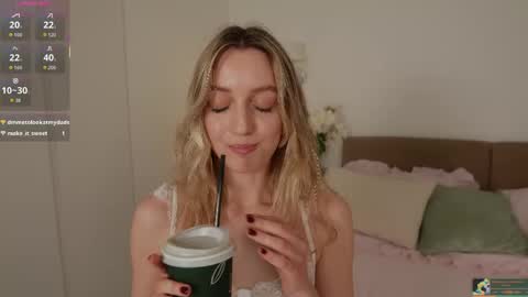 sophiebelll online show from 06.06.26