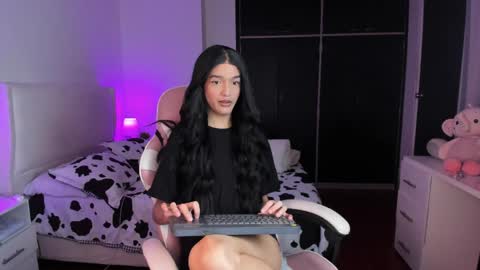    online show from 05.19.26