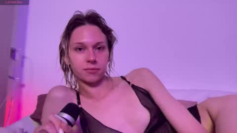 Snapshot of sophiediamond_x chatting on 09.29.25 sophiediamond_x online show from 09.29.25