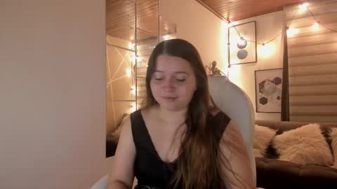 Sophie  online show from 10.14.25