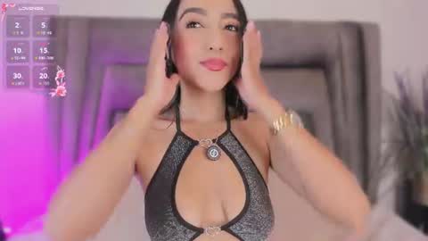 Sophie  online show from 07.08.26