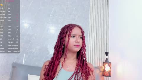 Snapshot of sophiee_velvet chatting on 01.10.25 online show from 01.10.25