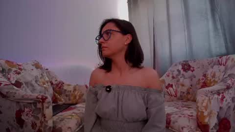 Sophie Rain online show from 08.05.26