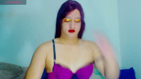 sophiehillsxo online show from 05.13.26