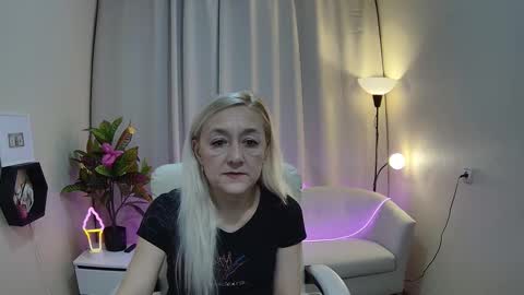 sophiekittyy online show from 03.19.26