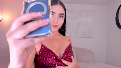 Sophie online show from 02.14.26
