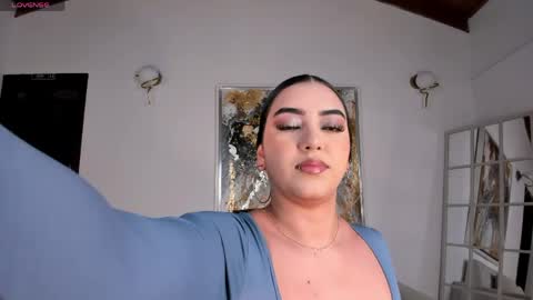Sophie online show from 05.04.26