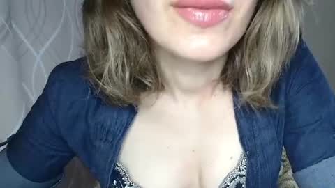 Sophiemisss online show from 07.04.26