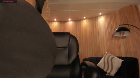 Sophie  Palmer online show from 03.06.26