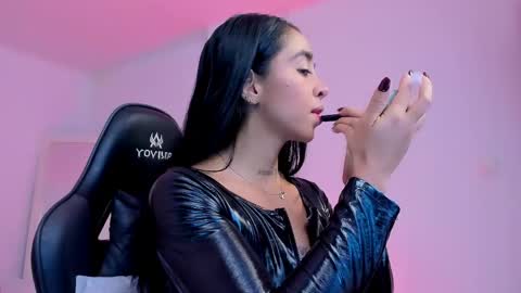 sophierooy online show from 05.24.26