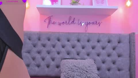 Sophii  online show from 04.30.26