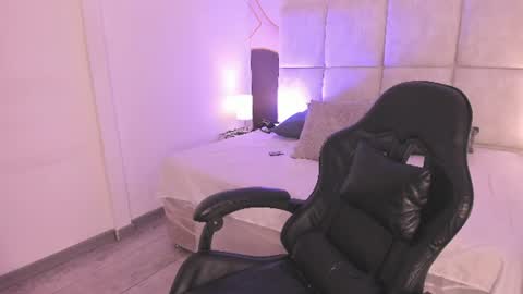 sophiie_rosee online show from 06.17.26
