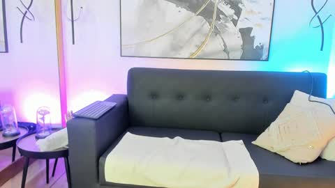 Snapshot of sophimariin chatting on 02.28.26 Sophi online show from 02.28.26