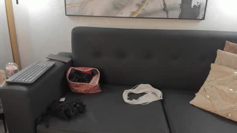 Snapshot of sophimariin chatting on 03.16.26 Sophi online show from 03.16.26