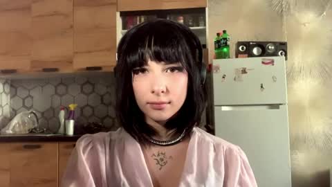 Snapshot of sophynanskaya chatting on 03.21.26 Eva online show from 03.21.26