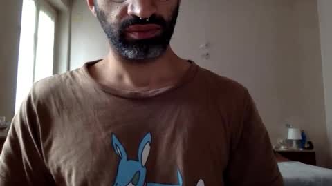 Snapshot of sorfo chatting on 10.30.25 Sorfo online show from 10.30.25