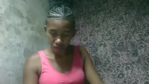 Snapshot of soriettezah chatting on 02.18.26 soriettezah online show from 02.18.26