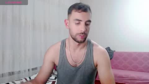 Snapshot of sorrymybadd chatting on 11.21.25 luis online show from 11.21.25