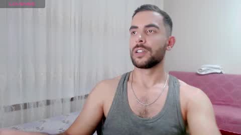 Snapshot of sorrymybadd chatting on 11.29.25 luis online show from 11.29.25