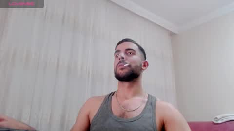 Snapshot of sorrymybadd chatting on 12.02.25 luis online show from 12.02.25