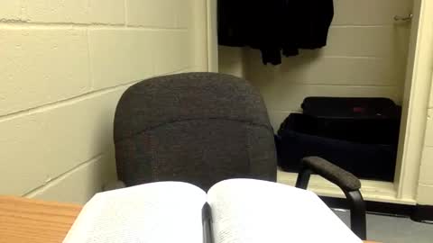 Snapshot of sosexy893943 chatting on 09.18.25 Daniel online show from 09.18.25