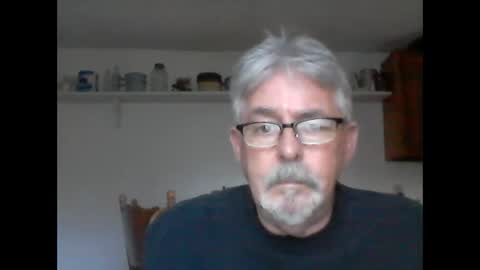 Snapshot of sounman chatting on 01.02.25 sounman online show from 01.02.25