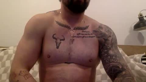 Snapshot of sourpineppleice chatting on 02.05.26 sourpineppleice online show from 02.05.26