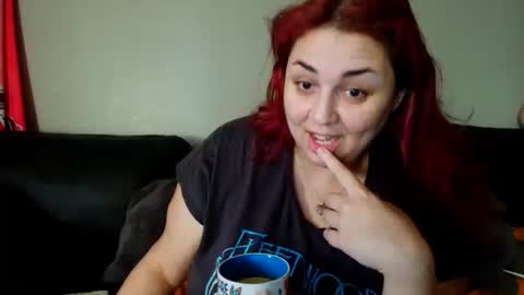 Snapshot of southwestsugar chatting on 11.21.25 southwestsugar online show from 11.21.25