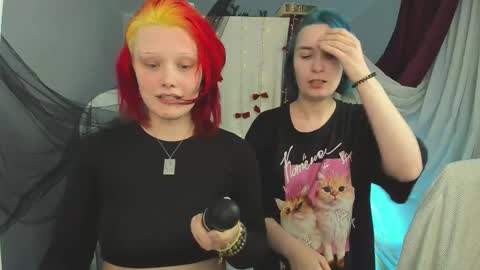 Snapshot of sova_energy chatting on 01.14.26 Leah online show from 01.14.26