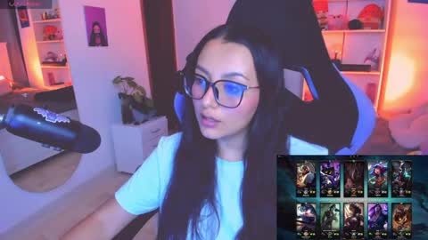 Lili online show from 05.06.26