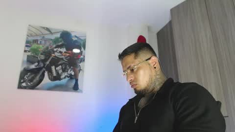 soy_apolo online show from 12.18.25