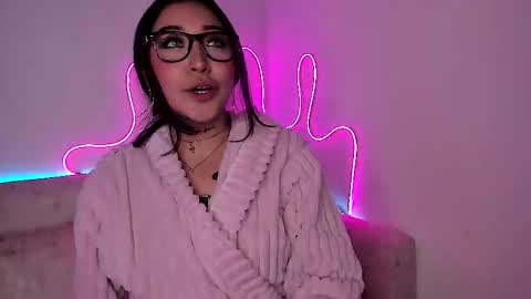 soy_camila_ online show from 02.12.25