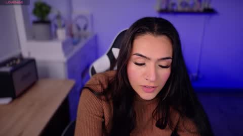 Luisa    online show from 09.08.25