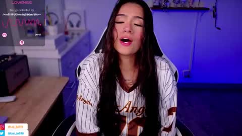 Luisa    online show from 09.17.25