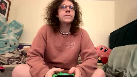 Snapshot of soyboy201 chatting on 11.11.25 Soyboy20 online show from 11.11.25