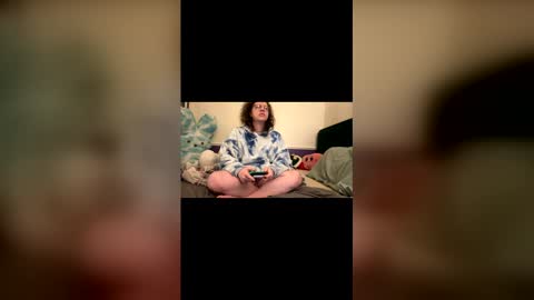 Snapshot of soyboy201 chatting on 12.21.25 Soyboy20 online show from 12.21.25